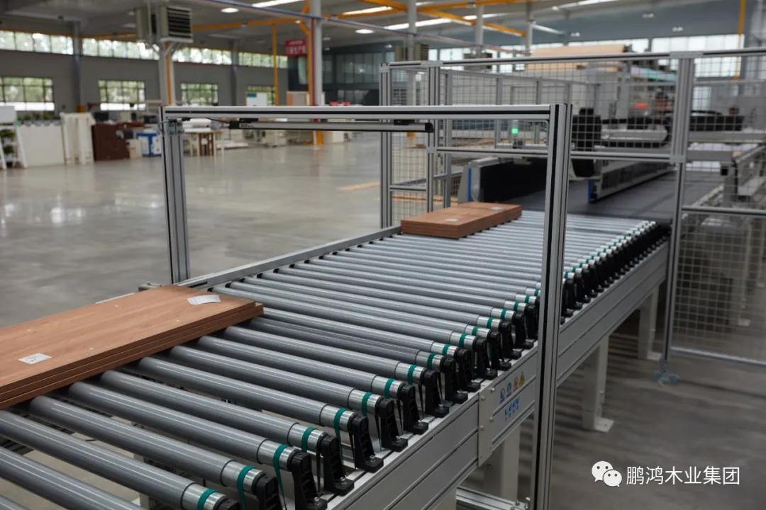 板材造作成柜子